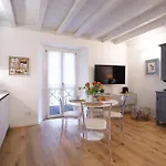 Porta Venezia Charming Apartment
