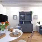 Porta Venezia Charming Apartment