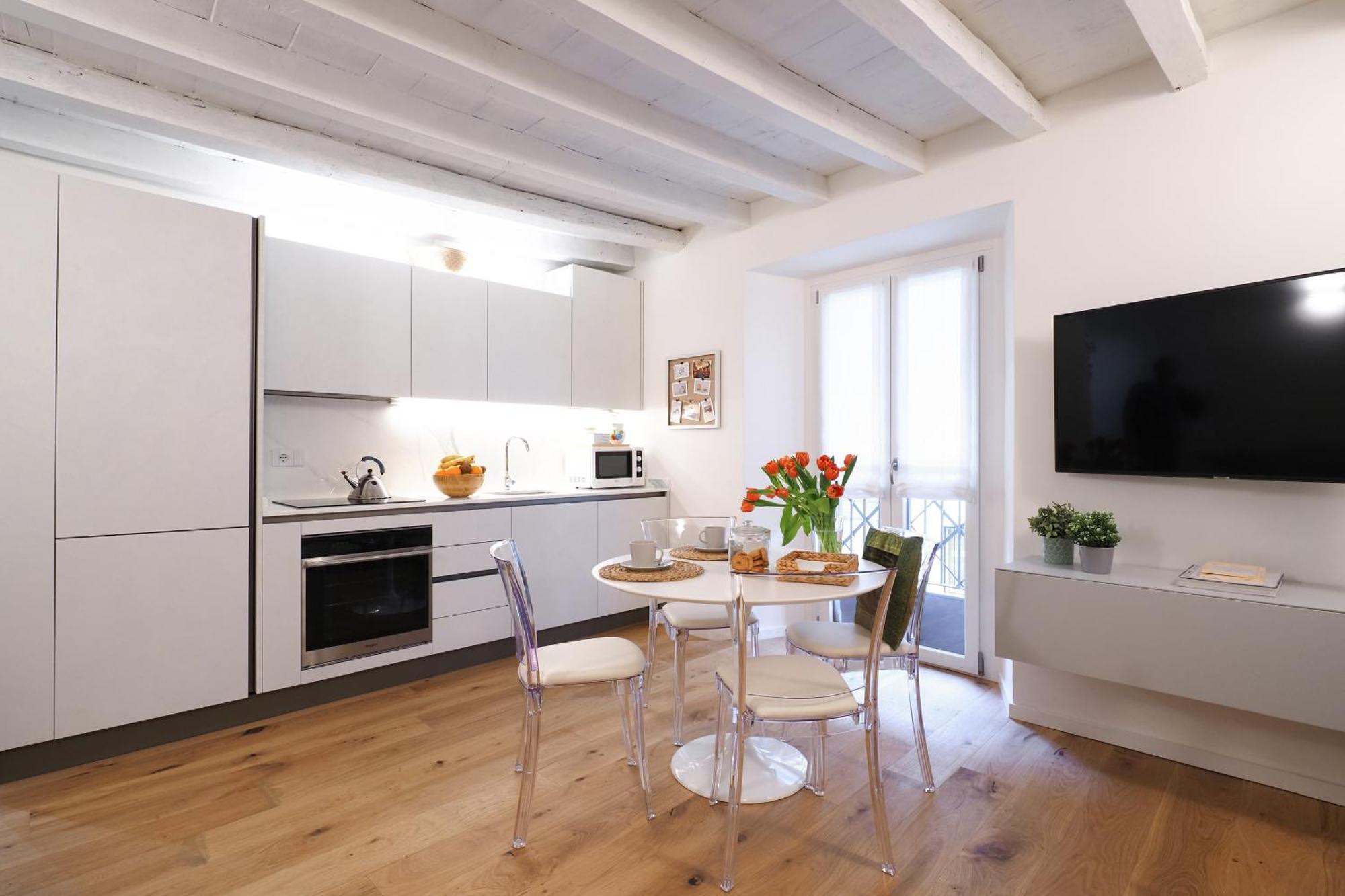 Porta Venezia Charming Apartamento